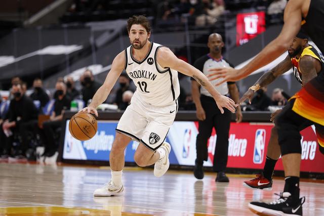 重庆人均体育场地面积3.35平方米 经常性参加体育锻炼人数比例达49.57%